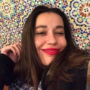 Meet your Posher, Claire